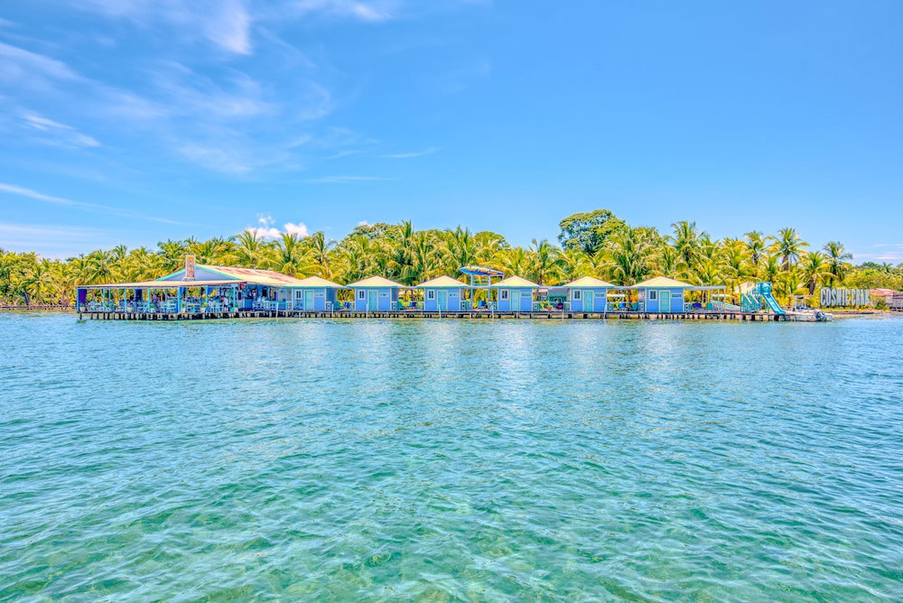 Hotel Cosmic Crab Resort