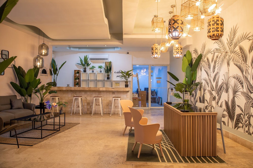 Marinn Tropical Vibes Hotel