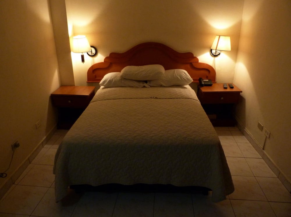 Hotel Montreal