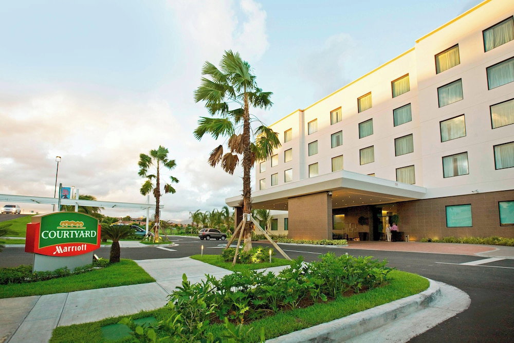 Hotel Courtyard By Marriott Panama Metromall