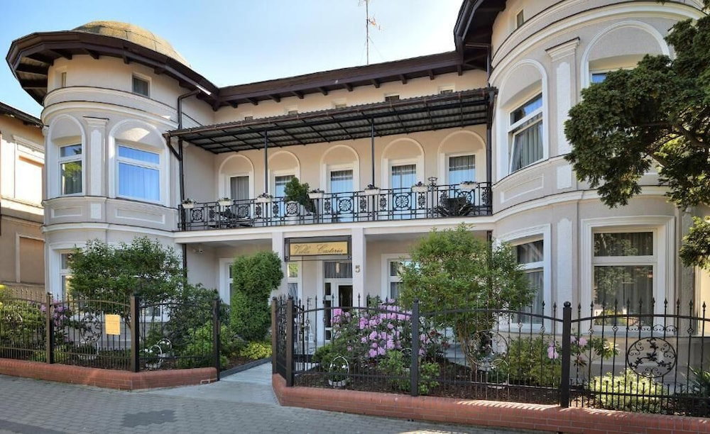 Hotel Villa Casteria
