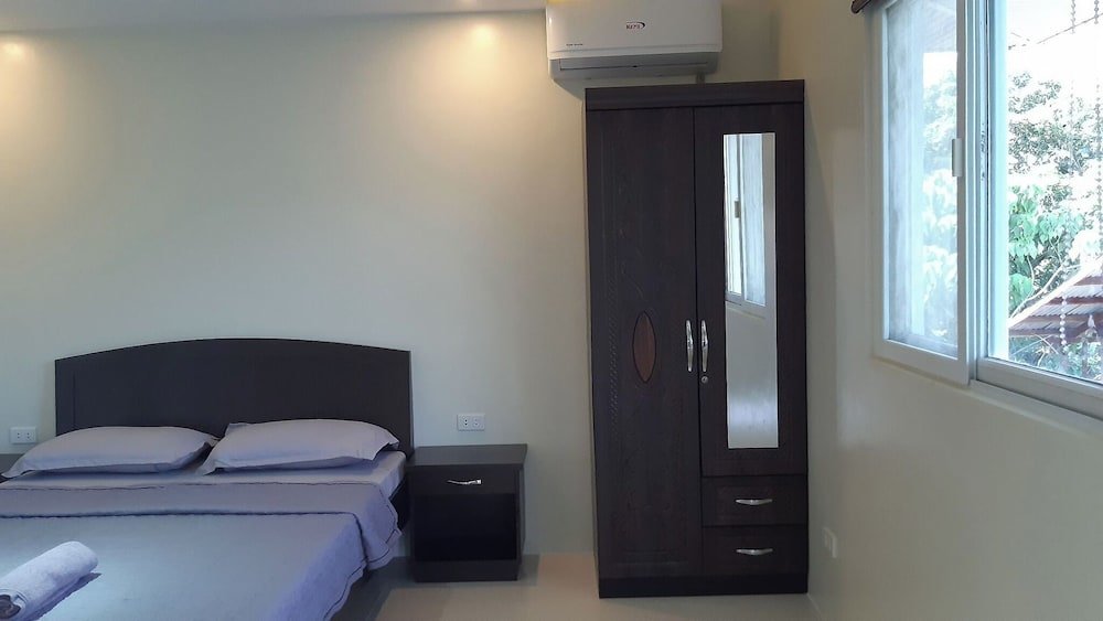 Hotel Avana Hills Boracay Prime