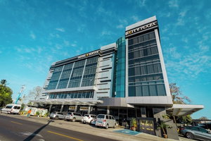 Hotel Hotel City Plaza & Suites cazare Pedregal