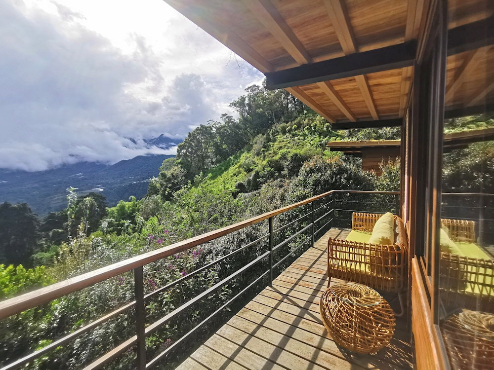 Wild On The Farm, Boquete Cloud Forest Lodge