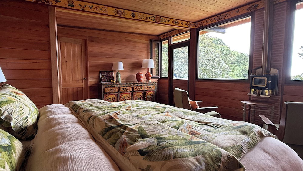 Wild On The Farm, Boquete Cloud Forest Lodge