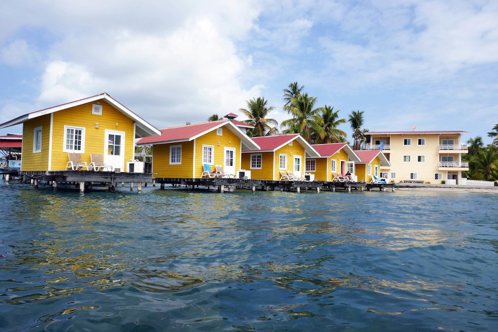 Hotel El Faro Del Colibri