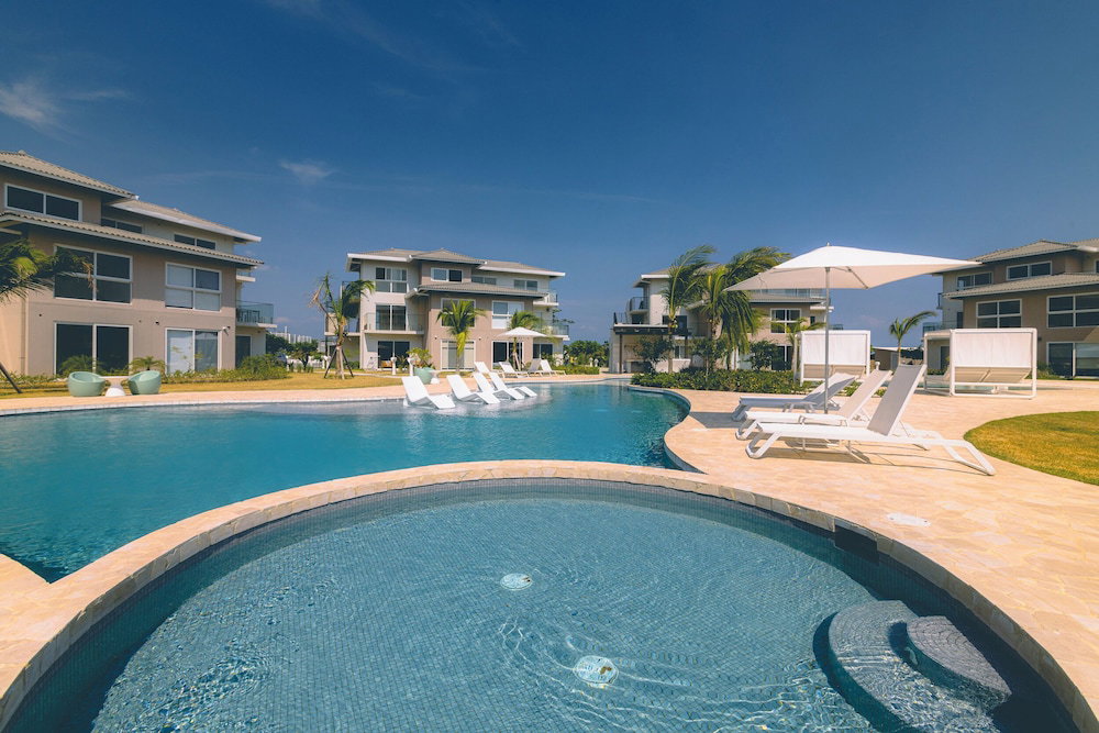 Hotel Brisas Del Mar By Playa Caracol Resorts