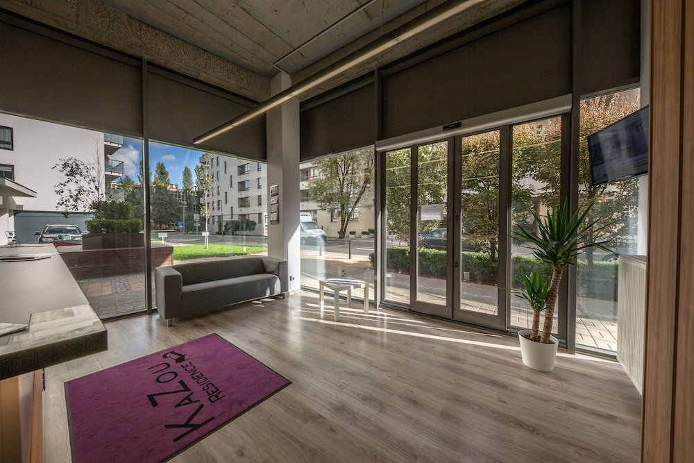 Hotel Micro Apartments Kazou Residence