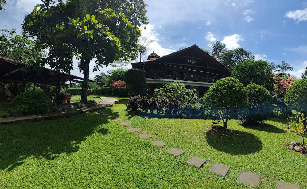 Hotel La Qhia Eco Retreat