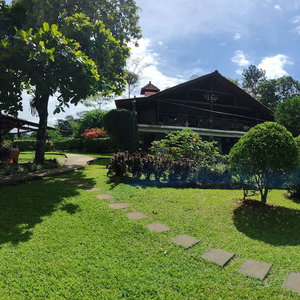 Hotel La Qhia Eco Retreat cazare Santa Fe