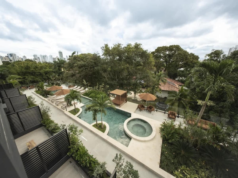 Hotel Luxury 2Br Apt Pool Access