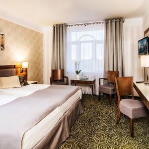 Hotel Hotel Lord Warsaw Airport cazare Wlochy