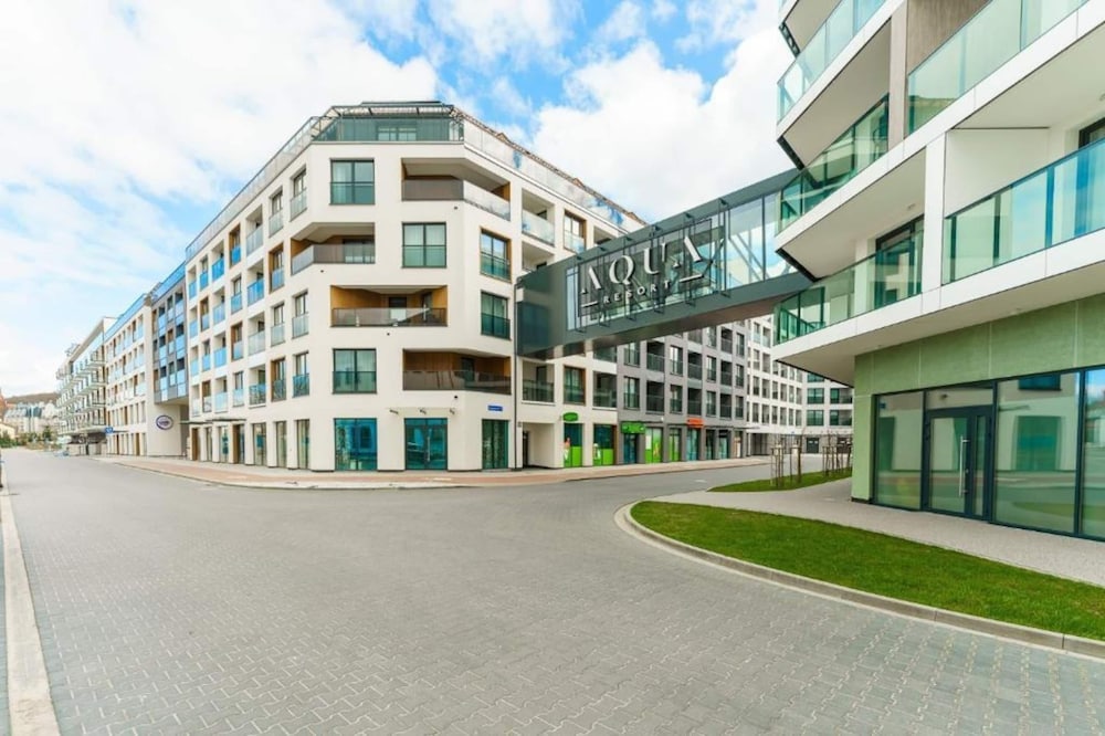 Hotel Apartment In Miedzyzdroje With Swimming Pool