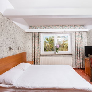 Hotel Victory Home cazare Wlochy