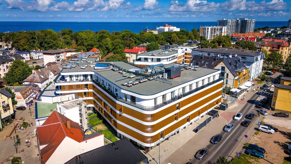 Hotel Baltic Waves Resort By Baltic Home