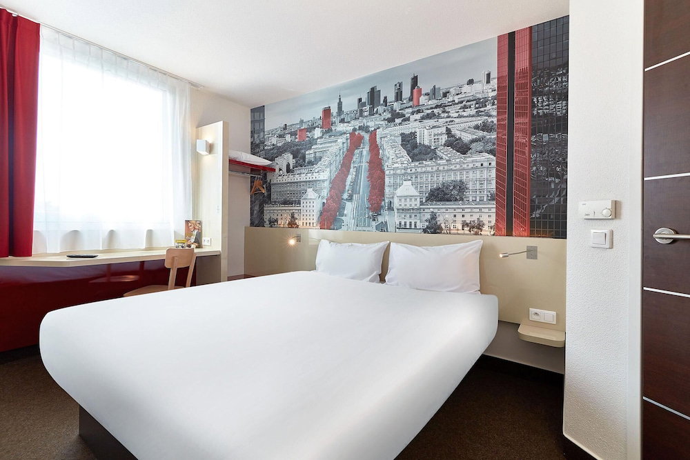 Hotel B&B Hotel Warszawa-Okecie
