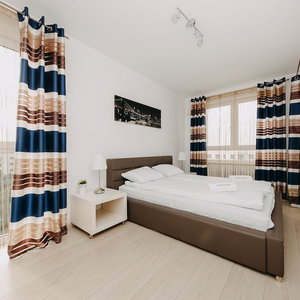 Hotel Shortstaypoland Krakowska - B65 cazare Wlochy