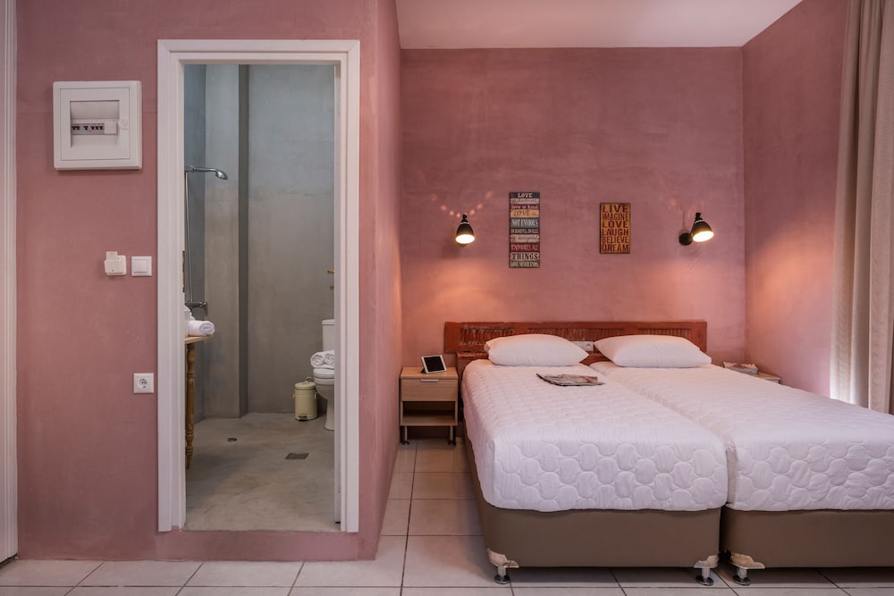 dal travel Thejoy Hotel