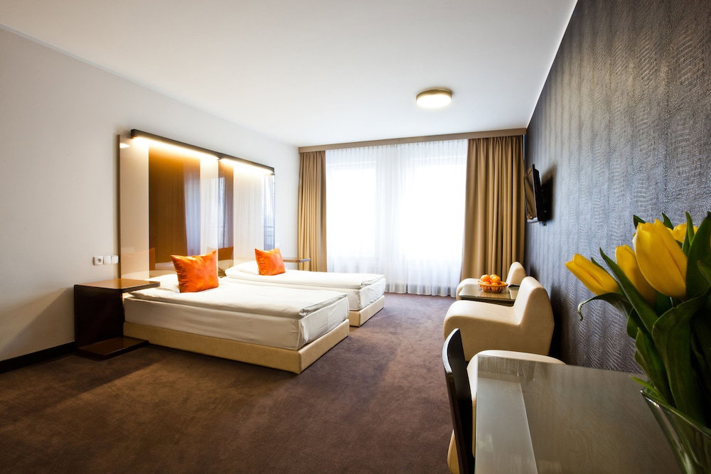 Hotel Platinum Apartments Aparthotel