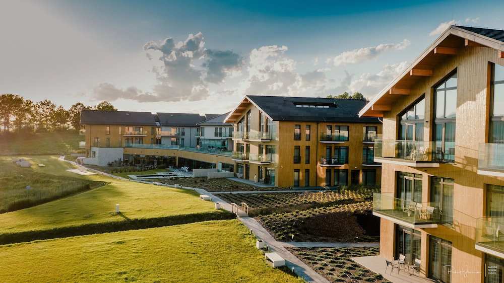 Hotel Lake Hill Resort & Spa
