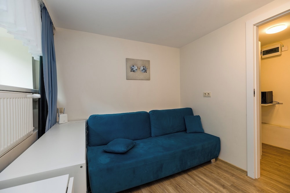 Hotel Shortstaypoland Batorego B163