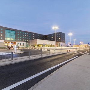 Hotel Courtyard By Marriott Warsaw Airport cazare Wlochy