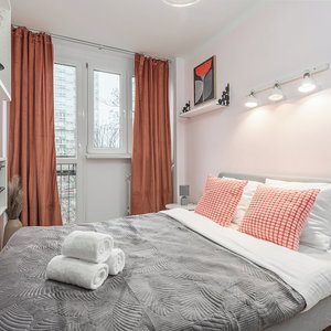 Hotel Lumina Cozy Apartment Near The Center cazare Wola