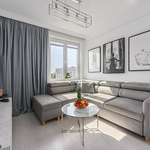 Hotel Lumina 3-Room Apartment Near The Metro cazare Mokotow