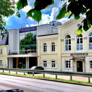 Hotel Nadodrzański Dwór cazare Nowa Sol