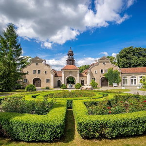 Hotel Pałac I Folwark Galiny cazare Bartoszyce