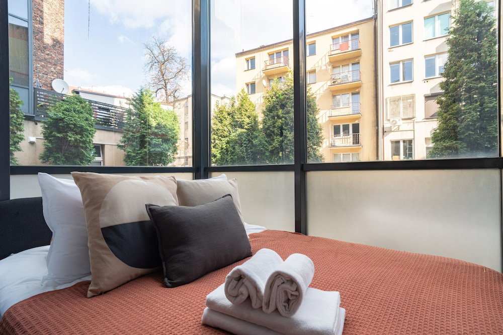 Hotel Rentplanet - Apartamenty Damrota