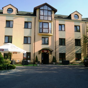 Hotel Petrus Hotel cazare Sidzina