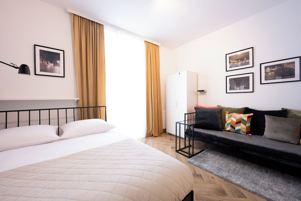 Hotel Native Apartments Pułaskiego 6