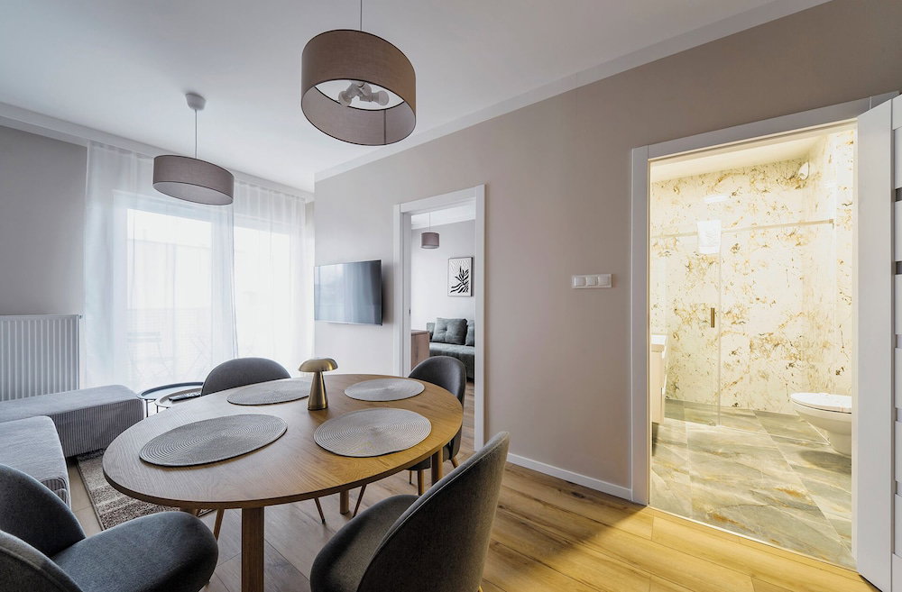 Hotel Rentplanet - Apartament Marcelińska