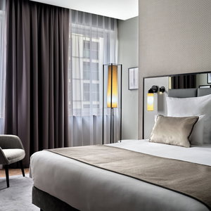 Hotel Leonardo Royal Hotel Warsaw cazare Wola