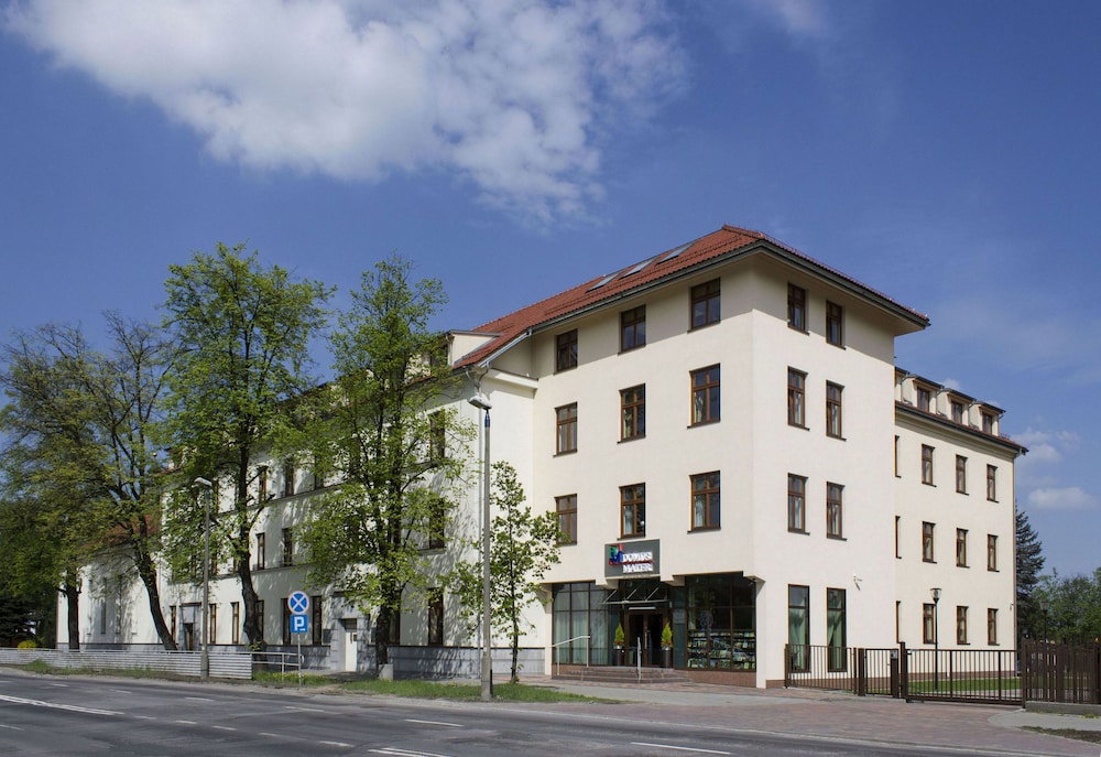 Hotel Domus Mater