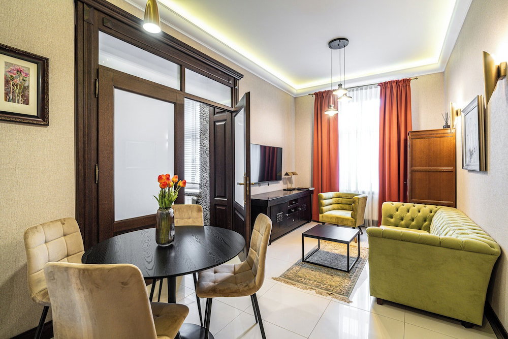 Hotel Rentplanet - Apartamenty Stawowa