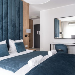 Hotel Rentplanet - Atal City Square cazare Krzyki