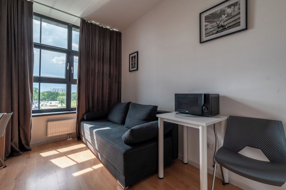 Hotel Rentplanet - Apartament Bierutowska