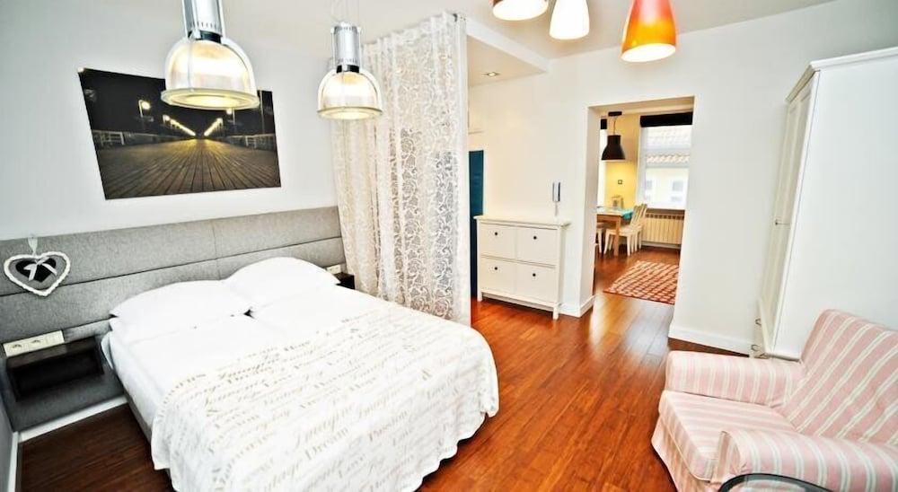 Hotel Grand Apartments - Aviator
