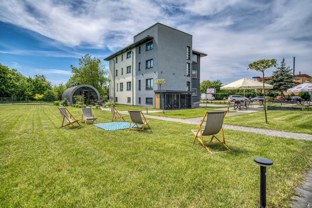 Hotel Acodomo Apartamenty Poddębice