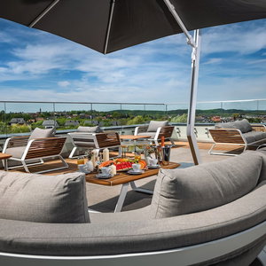 Hotel Wings Plaza cazare Sidzina
