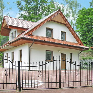 Hotel Holiday Home In Kretowiny Near Lake cazare Morag