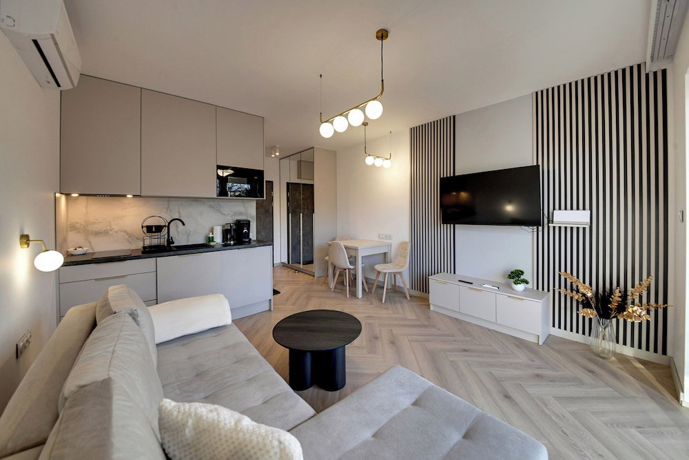 Hotel Rentplanet - Studio Orkana