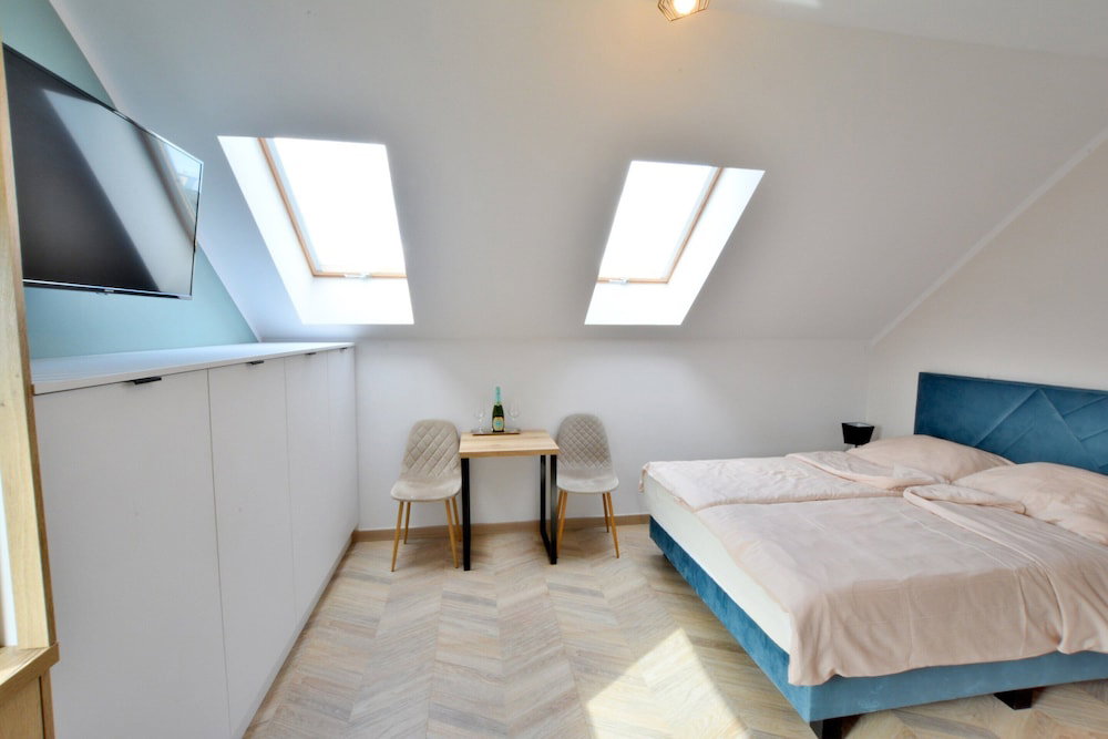 Hotel Comfortable Holiday Studio Close To The Beach