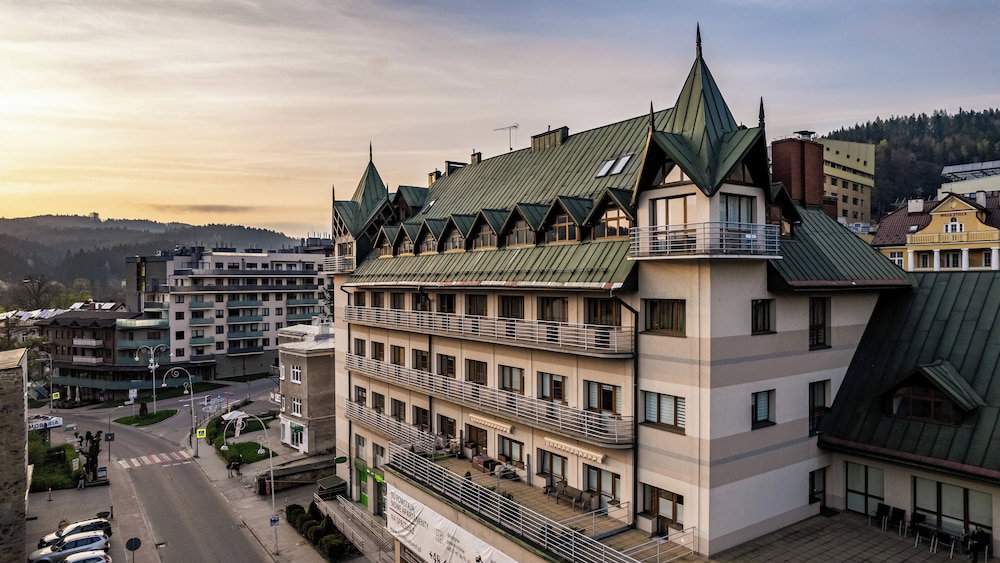 Hotel Apartamenty Sun & Snow Pułaskiego