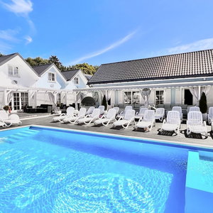 Hotel Baltic Family Cottages Swimming Pool Kids Club Bicycles cazare Mielno