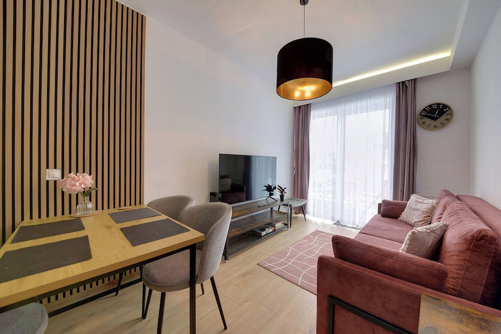 Hotel Rentplanet - Apartament Ostoja