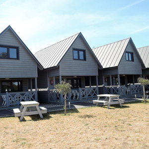 Hotel Holiday Home In Dziwnowek By Sea And Lake cazare Kamien Pomorski