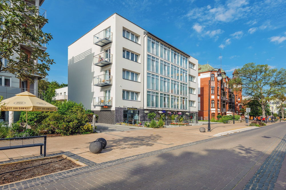 Hotel Apartamenty Sun & Snow Lazur